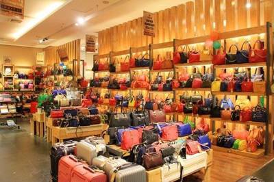 终端 | 商品繁多，箱包销售如何有效吸引顾客进店